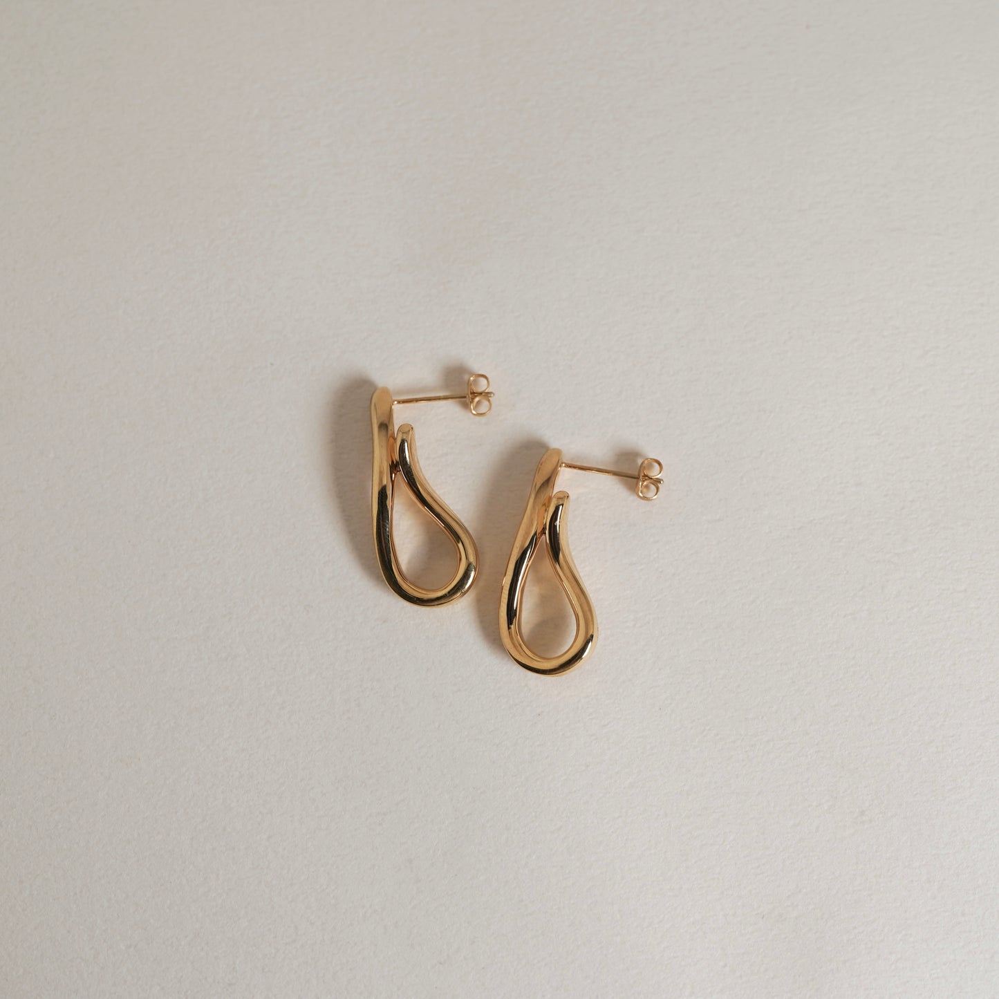 dress (gold) (sample)